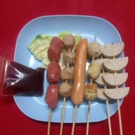 ปิ้ง&ย่าง หลานหลวง