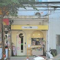 Matcha & Burger, Food homemade by Takeasip by Takeazizz อิสรภาพ