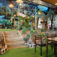Monstera Cafe & Restaurants Monstera Cafe Angthong