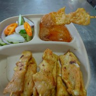 โหงวเฮ้ง สะเต๊ะ ท่าดินแดง