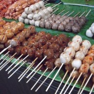 ปิ้ง&ย่าง หลานหลวง