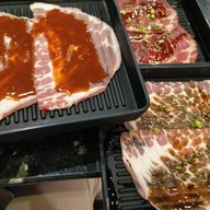 เมนูของร้าน Tenjo Sushi & Yakiniku Premium Buffet ธนิยะ สีลม