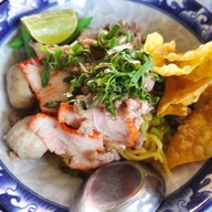 เมนูของร้าน ก๋วยเตี๋ยวไทย นุชสุโขทัย 4