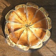 The parlor Coffee'n Eatery