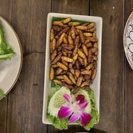 ร้านสะแตกแดกตำ by อี๊ดโปงลาง ปากเกร็ด อี๊ดโปงลาง ปากเกร็ด