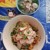 เมนูของร้าน ก๋วยเตี๋ยวป้าหล้า