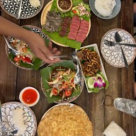 ร้านสะแตกแดกตำ by อี๊ดโปงลาง ปากเกร็ด อี๊ดโปงลาง ปากเกร็ด