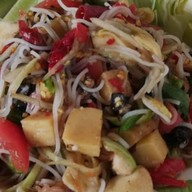ส้มตำ ไก่ย่าง(ลาบร้อยเอ็ด+ยโส)