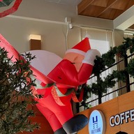 Half a Hund HALF A HUND Coffee cafe