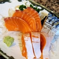 Tengoku De Cuisine ท่าศาลา หน้าโรงแรมดาราเทวี