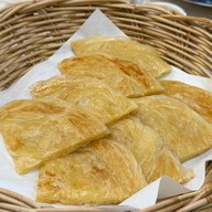 เมนูของร้าน bi’halalika Roti & Bistro -