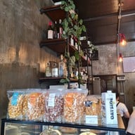 บรรยากาศ Teddyboost.koffee(E=mc² coffee) สาย2