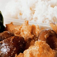 ป๋าปู ข้าวหมูตุ๋น