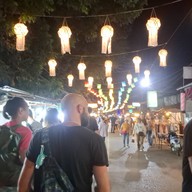 ถนนคนเดินปาย