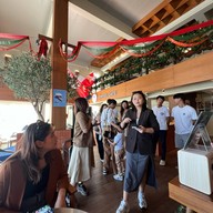 Half a Hund HALF A HUND Coffee cafe