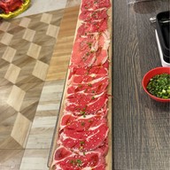 Shabubomb  (ชาบู ข้าวหน้าเนื้อพ่นไฟ) รามคำแหง