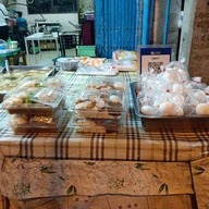 ข้าวแกงคุณทิพ