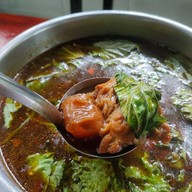 ครัวยายป้อม