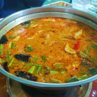 ครัวยายป้อม