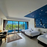 โรงแรมสเปลนดิด แอท เขาใหญ่