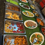 อิ่มเอมหมูกระทะ