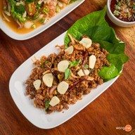 ตำนัว ครัวป่า ท่ายาง