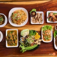 ตำนัว ครัวป่า ท่ายาง