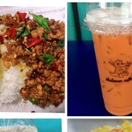 ☕️ร้านน้ำปั่นชาละวัน 2 (ตลาดเช็คอินสามแยก หนองคล้าใหม่) ตลาดเช็คอินสามแยกหนองคล้าใหม่