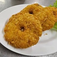 ครัวแสงทอง ซีฟู้ด ปากซอยเอกชัย18