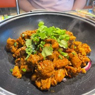 ทานไก่ หม้อไก่ฮ่องกง ชาบูมะพร้าว│叹鸡 香港鸡煲火锅 椰子鸡火锅 宵夜 Rama 9