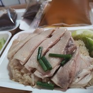 เมนูของร้าน ⭐️ข้าวมันไก่ โกล็อค -