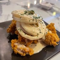 Chibing Chicken and Bingsu กลาสเฮ้าส์ รัชดา