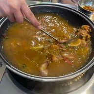 ทานไก่ หม้อไก่ฮ่องกง ชาบูมะพร้าว│叹鸡 香港鸡煲火锅 椰子鸡火锅 宵夜 Rama 9