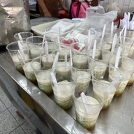 บรรยากาศ ลอดช่องสิงคโปร์ เจ้าแรก แยกหมอมี (สิงคโปร์โภชนา) สามแยกเจริญกรุง