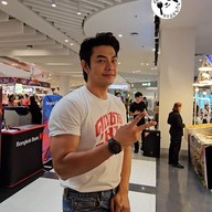 บรรยากาศ คุณชายหมูกรอบ คุณชายหมูกรอบ