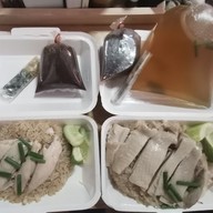 เมนูของร้าน ⭐️ข้าวมันไก่ โกล็อค -