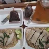 เมนูของร้าน ⭐️ข้าวมันไก่ โกล็อค -