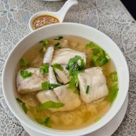 เมนูของร้าน เฮือนสายน้ำผึ้ง