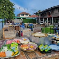 บ้านทองใบ
