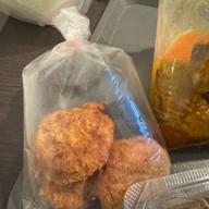 ข้าวแกง อาหารตามสั่งบ้านกันต์⭐️ขนมจีนเขียวหวานไก่⭐️ บางแก้ว