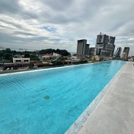 Arize Hotel Sri Racha
