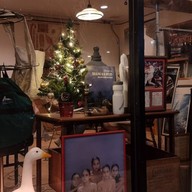 Salayanian Homie Cafe & Thrift store มหิดลศาลายา