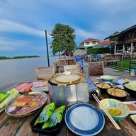 บ้านทองใบ