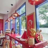 บรรยากาศ Jim Sa Jui Station -
