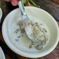 ขนมจีนต้นก้ามปู วัดจันทร์