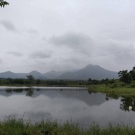 บรรยากาศ อ่างเก็บน้ำห้วยไผ่