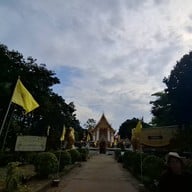วัดไผ่ล้อม