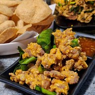 Good's bar lampang (กู๊ดบาร์)
