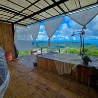 ม่อนเหนือโฮมสเตย์