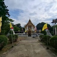วัดไผ่ล้อม